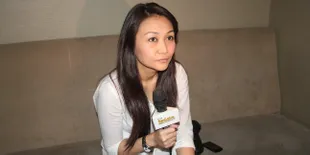 Flo Belum Juga Unjuk Muka, Ada Apa?