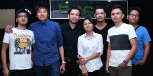 Formasi Baru, Base Jam Tetap Bersahabat Dengan Sigit dan Adnil