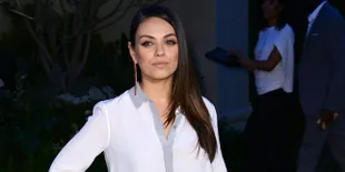 [FOTO] 8 Bulan Usai Melahirkan, Mila Kunis Kembali Langsing