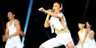 Foto Agnes Monica Bareng Nick Cannon Disebar di Internet