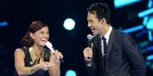 [Foto] Agnez Mo 'Nobar' Final Piala Dunia 2014 Sama Daniel
