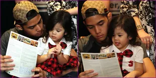 [FOTO] Al Ghazali Gendong Safeea, Mulan Jameela Bahagia