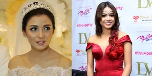 Foto: Aurel - Chelsea Olivia Pakai Dress Kembar di Silet Awards?