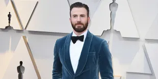 Foto Bagian Pribadinya Tersebar, Chris Evans Buka Suara
