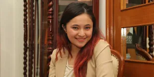 Foto Bareng Ashanty - Maudy Koesnaedi, Marshanda Cantik Berhijab