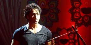 Foto Bareng Ayu Ting Ting, Shaheer Sheikh Pasang Wajah Datar