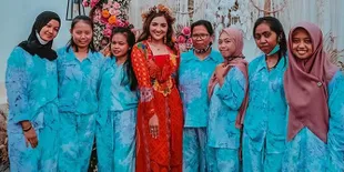 Foto Bareng 'Dayang-Dayang Cinere', Ashanty: Mereka Orang-Orang Penting Dalam Hidupku