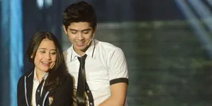 [FOTO] Basah-Basahan, Aliando Syarief - Prilly Romantis Banget