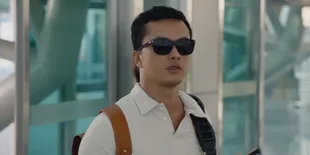 [Foto] Begini Jadinya Kalau 'Rangga' AADC Selfie Tanpa Tongsis