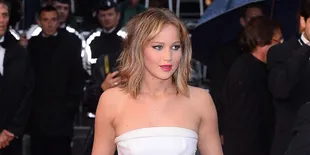 Foto Bugil Jennifer Lawrence Beredar, Apa Kata Mantan Pacar?