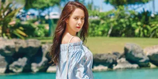 [FOTO] Cantiknya Song Ji Hyo Saat Jadi Seorang Istri Yang Sukses
