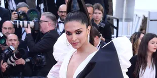 Foto dan Video Jenazah Sushant Singh Rajput Viral, Deepika Padukone Hardik Paparazzi