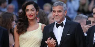 [FOTO] Dinner Romantis, Amal &#38; George Clooney Semesra Pengantin Baru