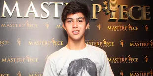 [Foto] El Rumi Ganti Gaya Rambut, Makin Keren?