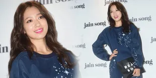 [FOTO] 'Eye Smile' Park Shin Hye Sukses Bikin Jatuh Cinta