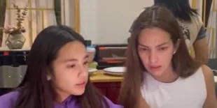 Foto-foto Nia Ramadhani dan Anak Sulungnya Mikhayla, Akrab Seperti Kakak Adik