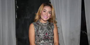 [FOTO] Gagal Dengan Saipul Jamiell, Chef Aiko Mesra Bareng Pacar