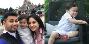 FOTO: Gantengnya Rafathar Saat Fitting Jas Untuk Premiere Filmnya