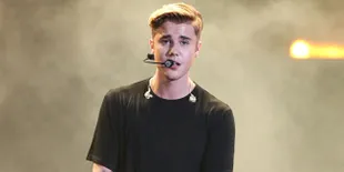 [FOTO] Ganti Gaya Rambut, Inikah Sumber Inspirasi Justin Bieber?