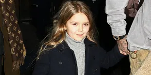 [FOTO] Gaya Keren Harper Beckham Saat Asyik Berkuda, Nggemesin!