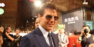 [FOTO] Hantam Tembok Saat Lompat Dari Gedung, Pergelangan Kaki Tom Cruise Patah