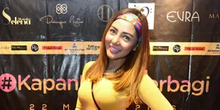 [Foto] Hot Menggoda, Bella Shofie Pamer Punggung Halus Tanpa Cela