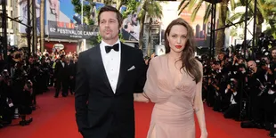 [Foto] Ini Dia Penampakan Gaun Pengantin Angelina Jolie