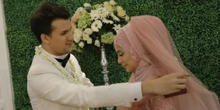 [FOTO] Ini Suasana Resepsi Pernikahan Risty Tagor-Stuart Collin