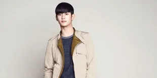 [FOTO] Intip Kim Soo Hyun Syuting 'Producer' Bikin Nggak Sabaran