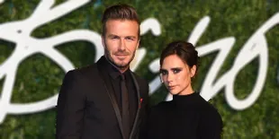 [Foto] Kemesraan 16 Tahun Menikah David Beckham dan Istri