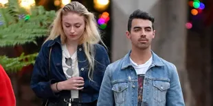 [FOTO] Kemesraan Joe Jonas &#38; Sophie Turner, Cute Bikin Baper!