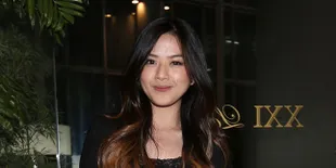 [FOTO] Kenakan Gaun Pengantin Putih, Franda Secantik Princess