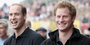[FOTO] Ketika Pangeran William &#38; Harry Ikuti Jejak Putri Diana