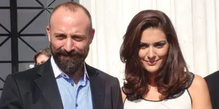 Foto Lawas Berguzar Korel Saat Hamil, Dipeluk Mesra Halit Ergenc