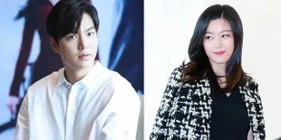 FOTO: Lee Min Ho & Jun Ji Hyun Kencan Naik Sepeda - Pelukan