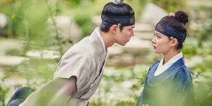 FOTO: Liburan Bintang 'Moonlight Drawn by Clouds' ke Filipina