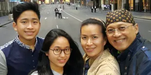 FOTO: Mario Teguh Sampaikan Fakta, Sang Keponakan Tak Bisa Terima