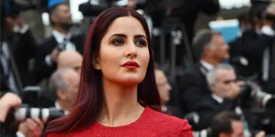 Foto Masa Kecil Katrina Kaif Bareng Ibunda, Cantik Dari Dulu