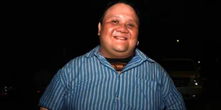 Foto Mesra Mirip Dirinya Beredar, Rony Dozer Santai