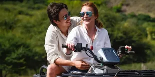 [FOTO] Nyaris Dibunuh Sang Tunangan, Lindsay Lohan Jadi Stress?