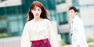 FOTO: Park Shin Hye Reunian Bareng Bintang 'Doctors' Lainnya