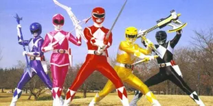 FOTO: Perdana! Inilah Penampakan Power Rangers Baru Yang Keren