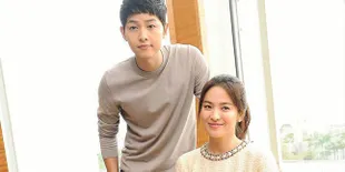 [FOTO] Perdana, Song Hye Gyo & Song Joong Ki Selfie Mesra di IG