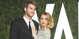 [FOTO] Pertama Sejak 2013, Miley Cyrus &#38; Liam Hemsworth Tampil di Red Carpet