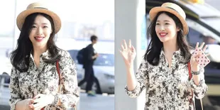 [FOTO] Sambutan Heboh Fans Saat Sulli Sampai di Bali