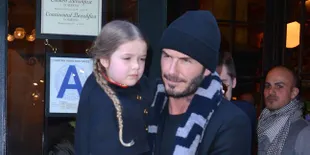 [FOTO] So Sweet, David Beckham Bangunkan Istana Untuk Harper