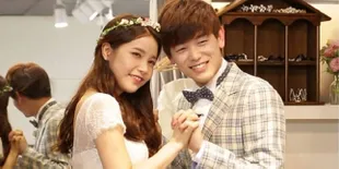 FOTO: Solar MAMAMOO Cantik Berhijab, Bikin Eric Nam Tersipu