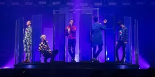 FOTO: Suasana 'Panas' Antrian VIP di Konser Big Bang Nanti Malam