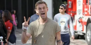 [FOTO] Tak Lagi Kurus Kering, Aaron Carter Sukses Naikkan Berat Badan