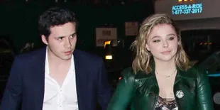 [FOTO] Tak Terpisahkan, Chloe Moretz & Brooklyn Beckham Belanja Bareng